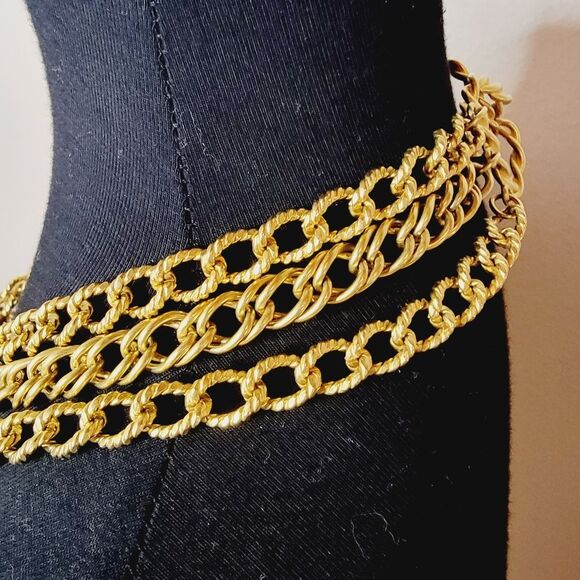 Vintage Triple gold Chunky chain link large Clasp closure Choker Necklace - Picture 7 of 8